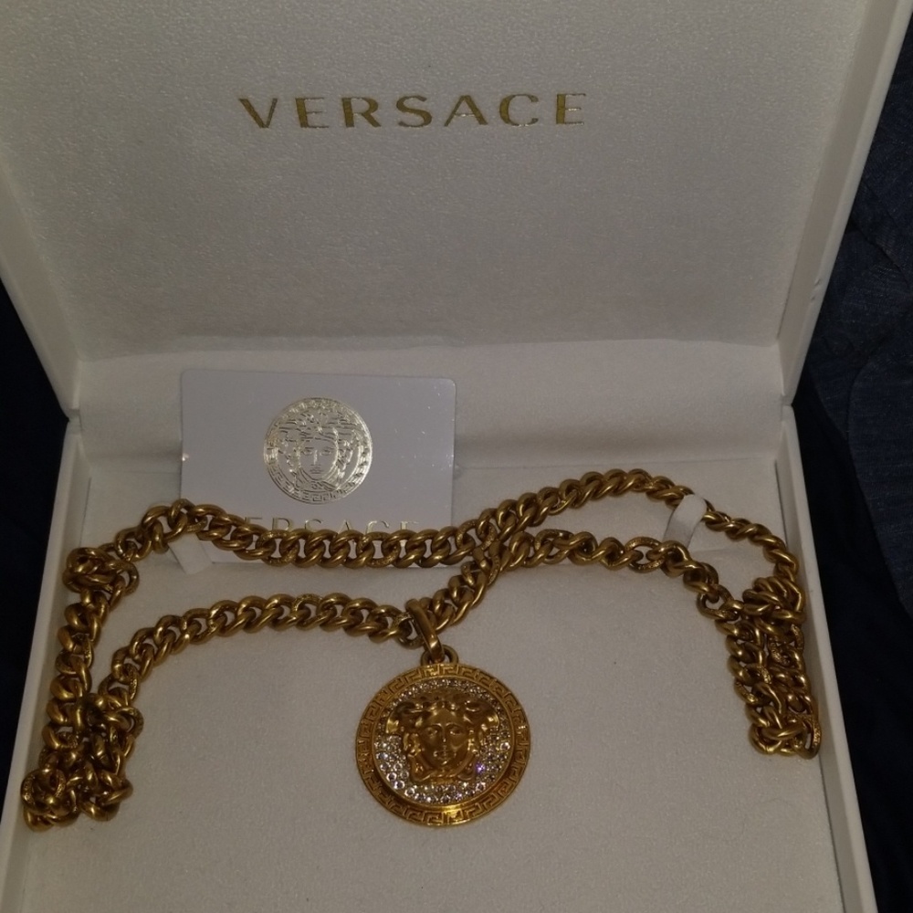 Versace chain